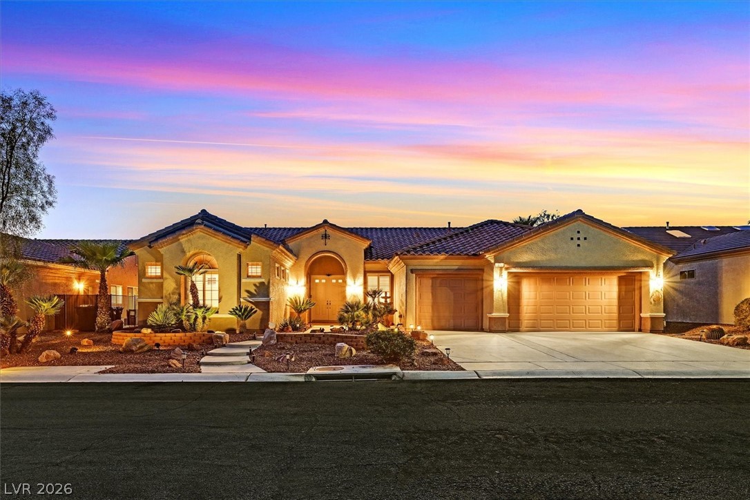 1677 Black Fox Canyon Road Property Photo 1
