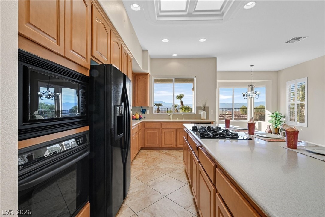 1677 Black Fox Canyon Road Property Photo 12