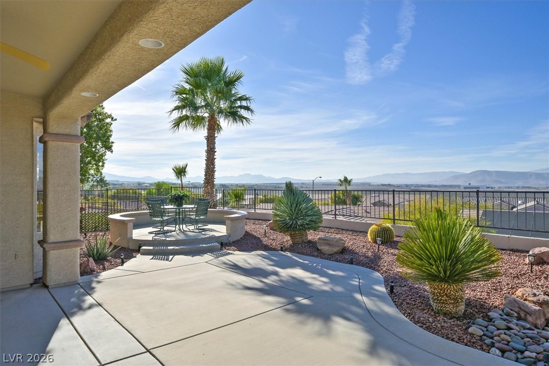 1677 Black Fox Canyon Road Property Photo 30