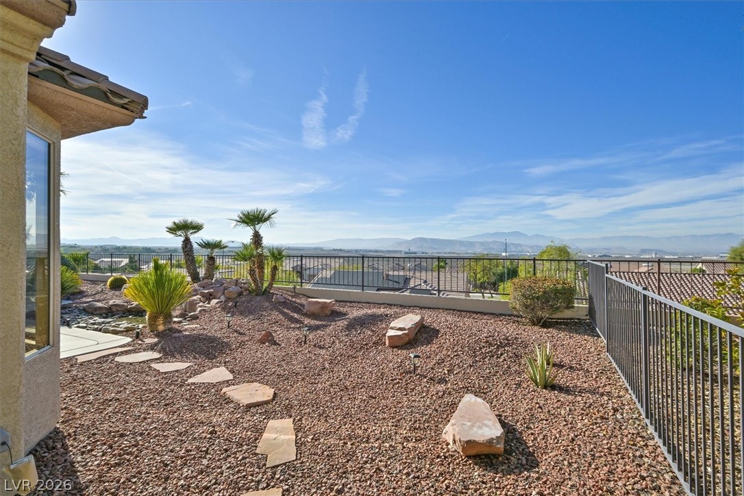 1677 Black Fox Canyon Road Property Photo 37