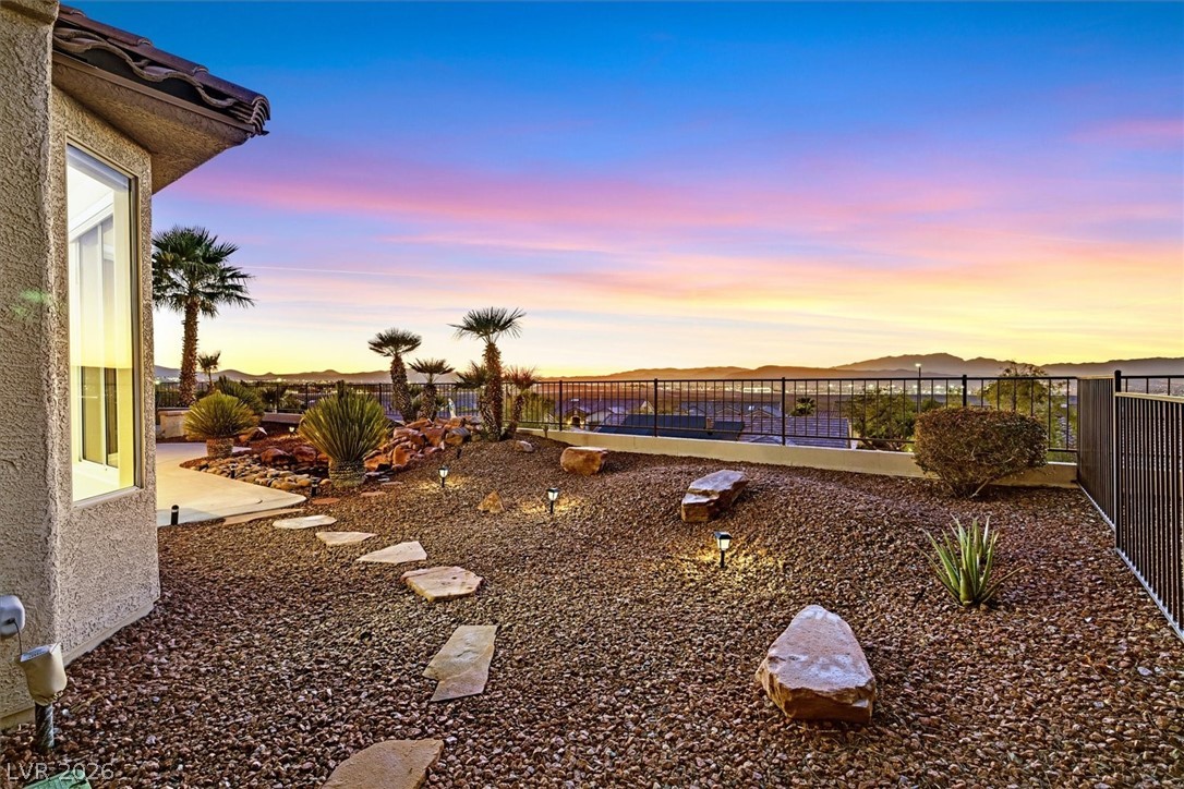 1677 Black Fox Canyon Road Property Photo 39