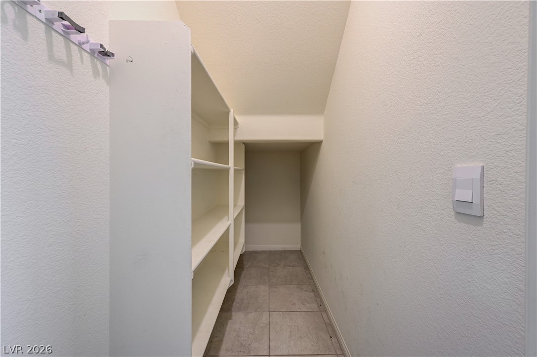 386 Larksong Avenue Property Photo 27
