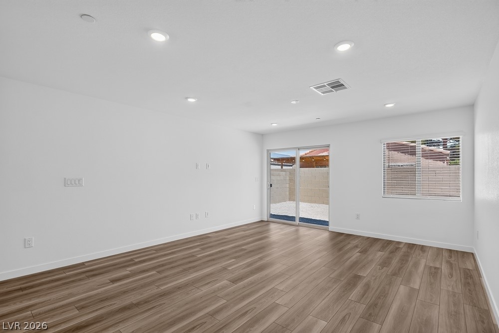 2128 Abraham Avenue Property Photo 3