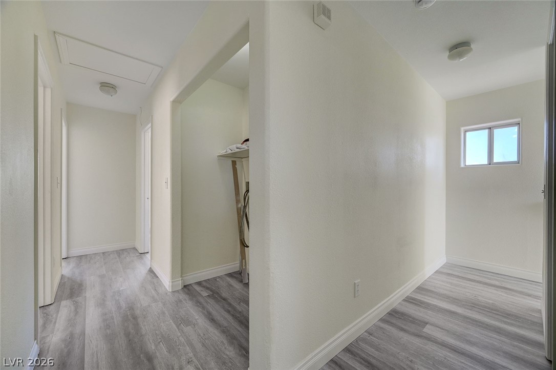 4004 Emerald Wood Street Property Photo 18