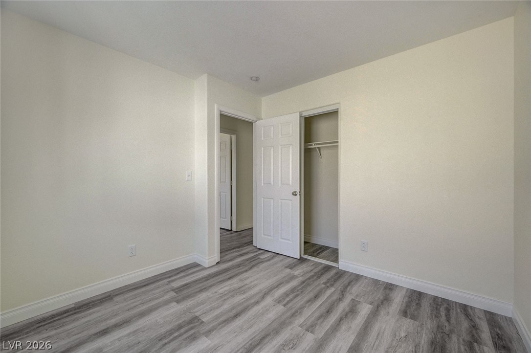 4004 Emerald Wood Street Property Photo 27