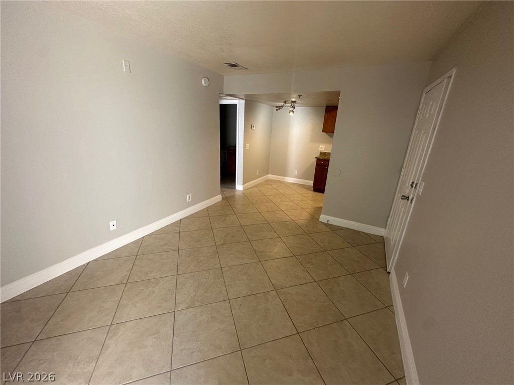 4200 Valley View Boulevard 1051 Property Photo 3