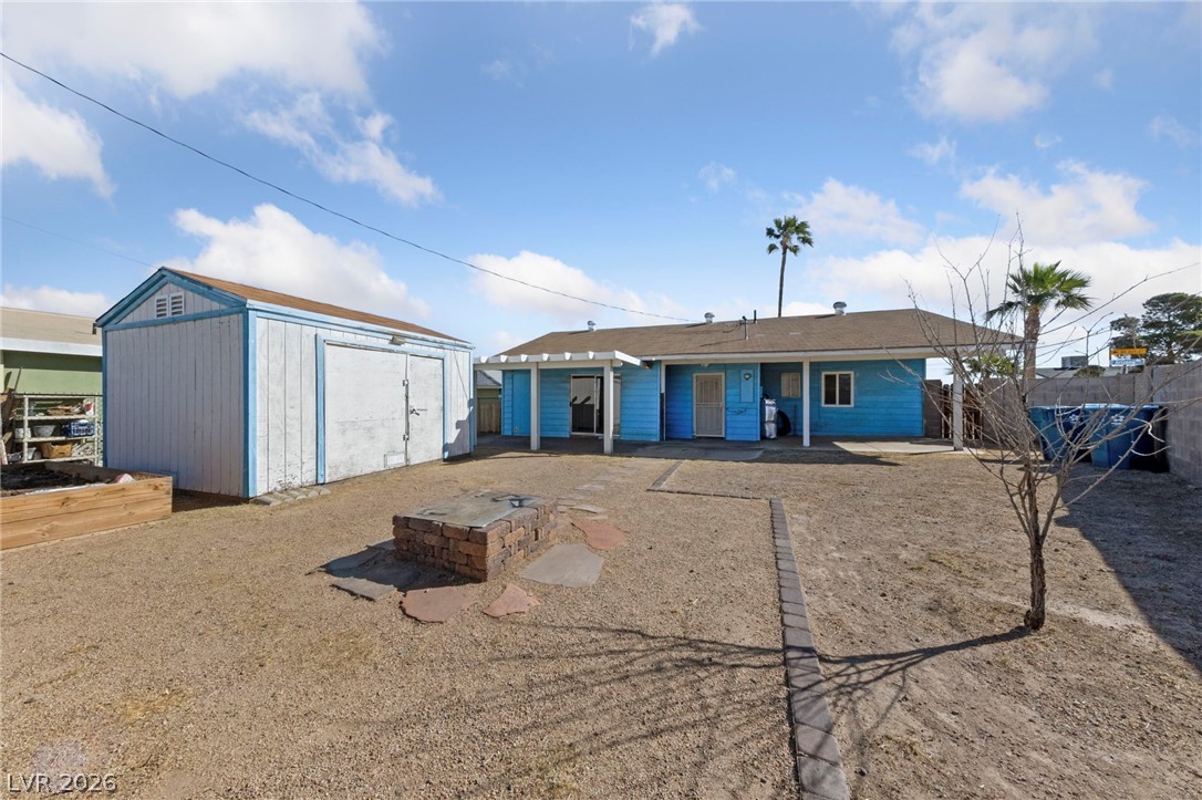 2 Arizona Way Property Photo 5