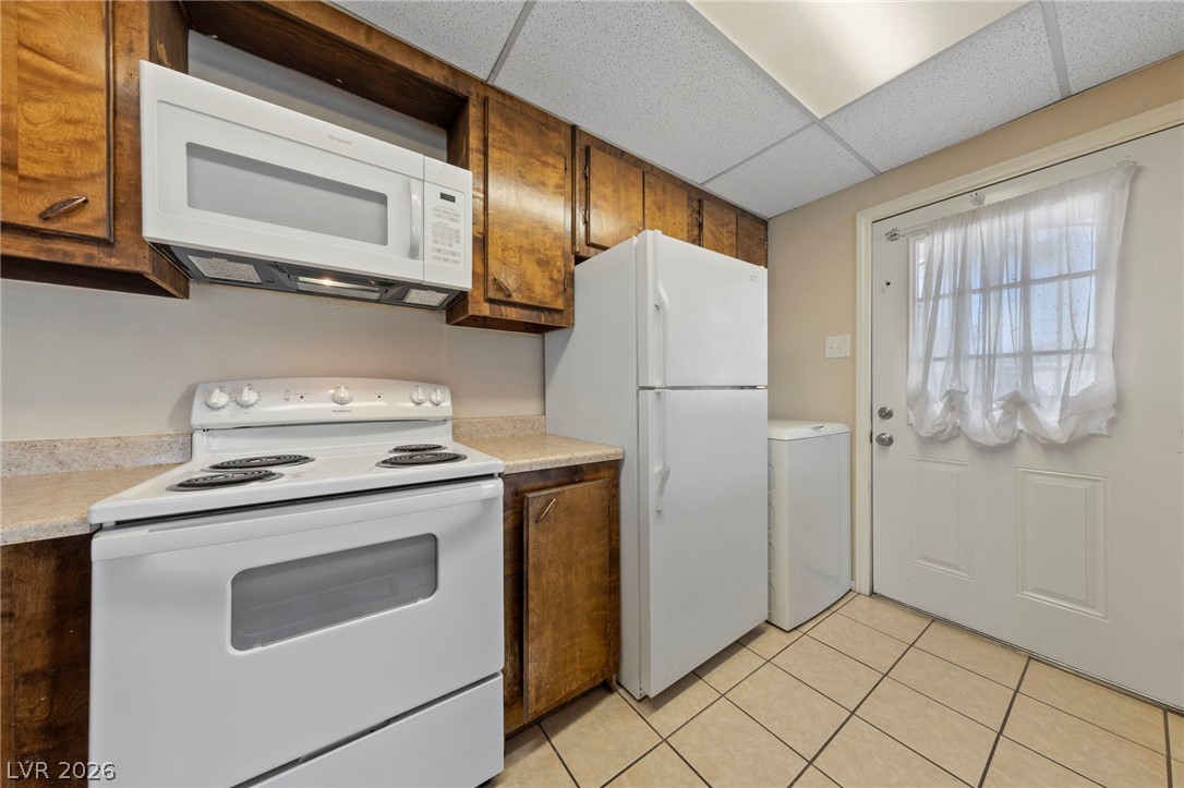 2 Arizona Way Property Photo 16