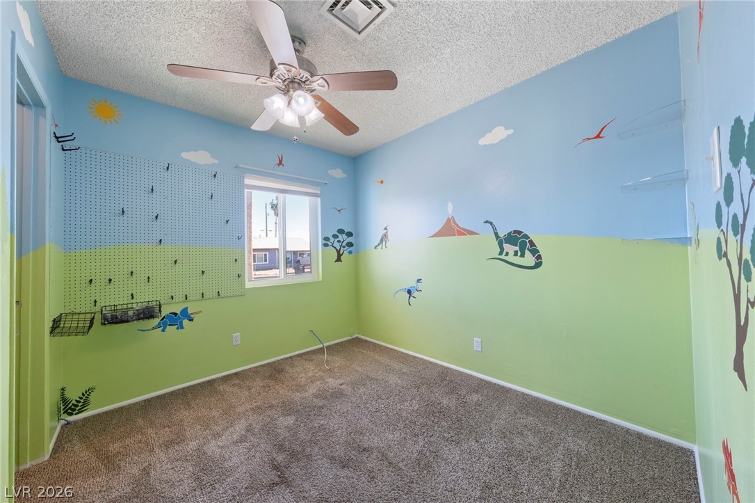 2 Arizona Way Property Photo 24