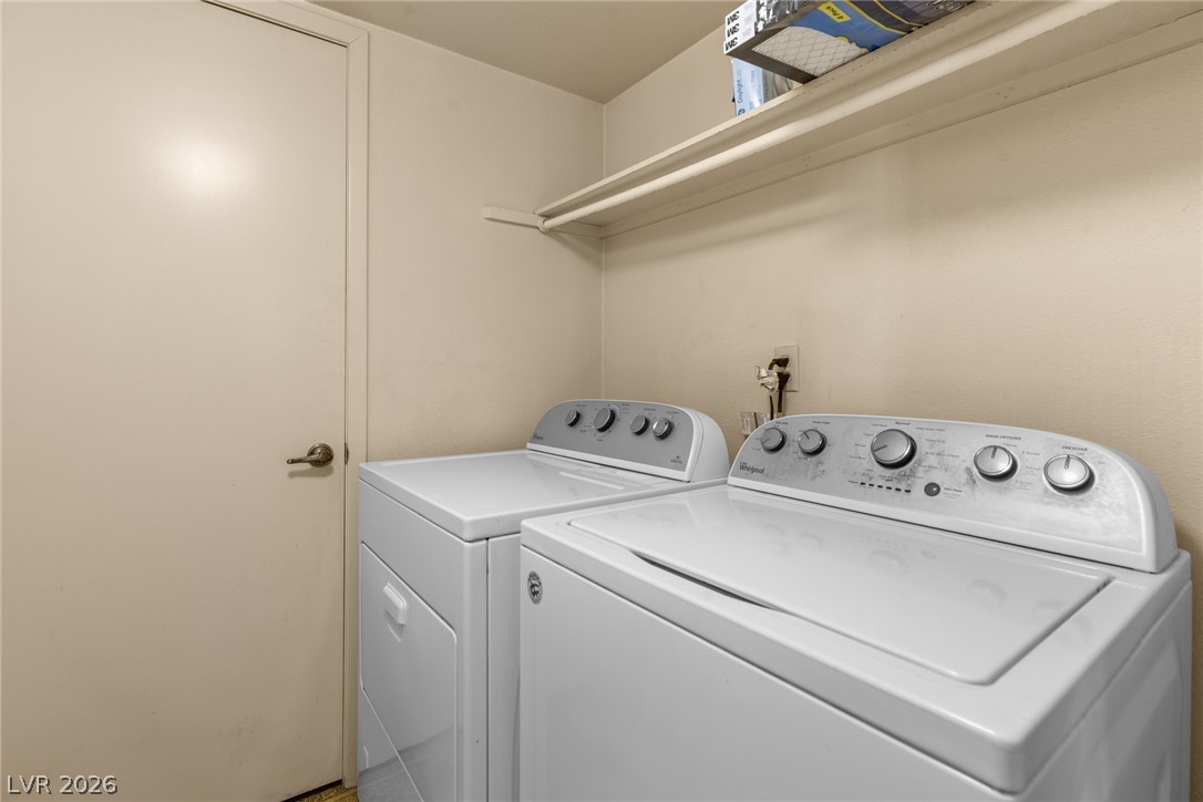 2613 Lourdes Avenue Property Photo 29