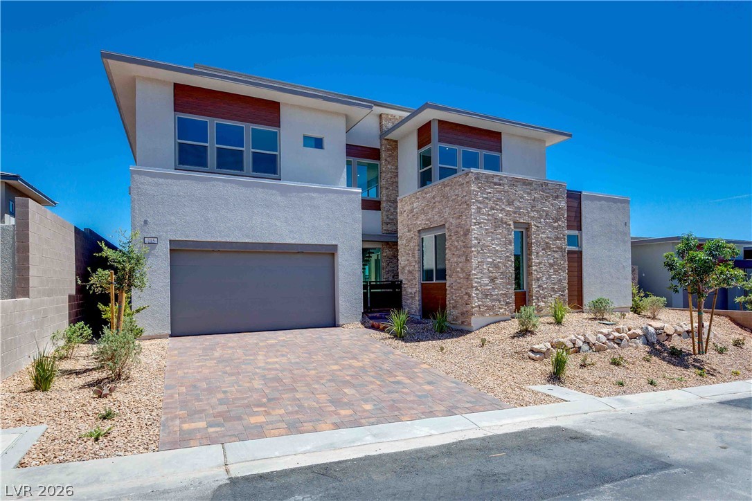 215 Sailing Sunset Way Property Photo 3