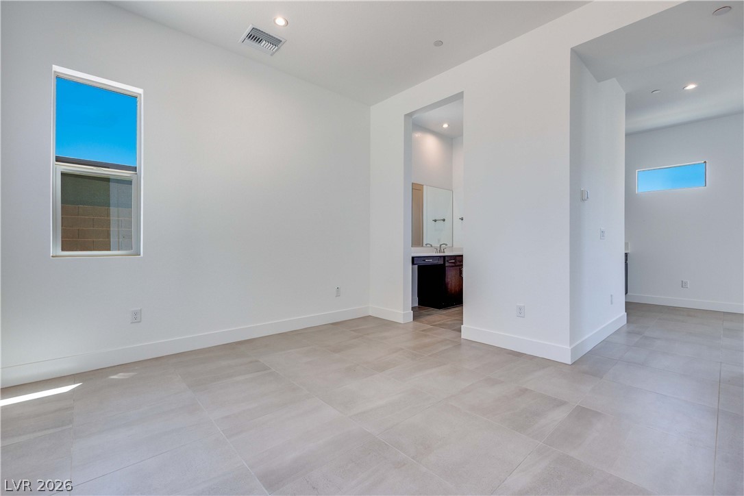 215 Sailing Sunset Way Property Photo 16