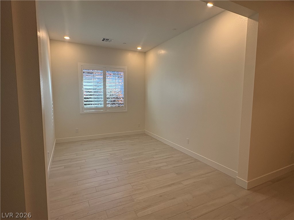 324 Forsyth Park Street Property Photo 7