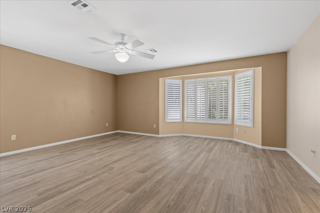 8245 Aqua Spray Avenue Property Photo 14