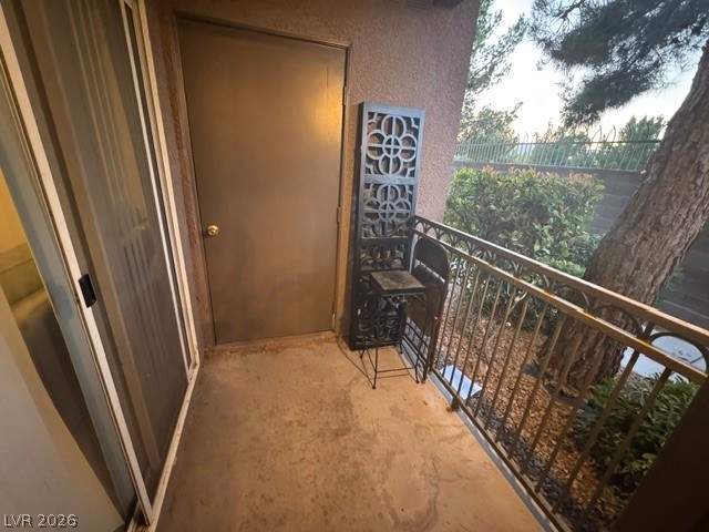 9050 West Warm Springs Road 1082 Property Photo 10