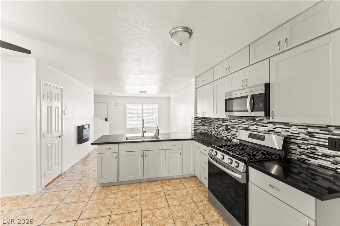 2153 Sleepy Property Photo 9