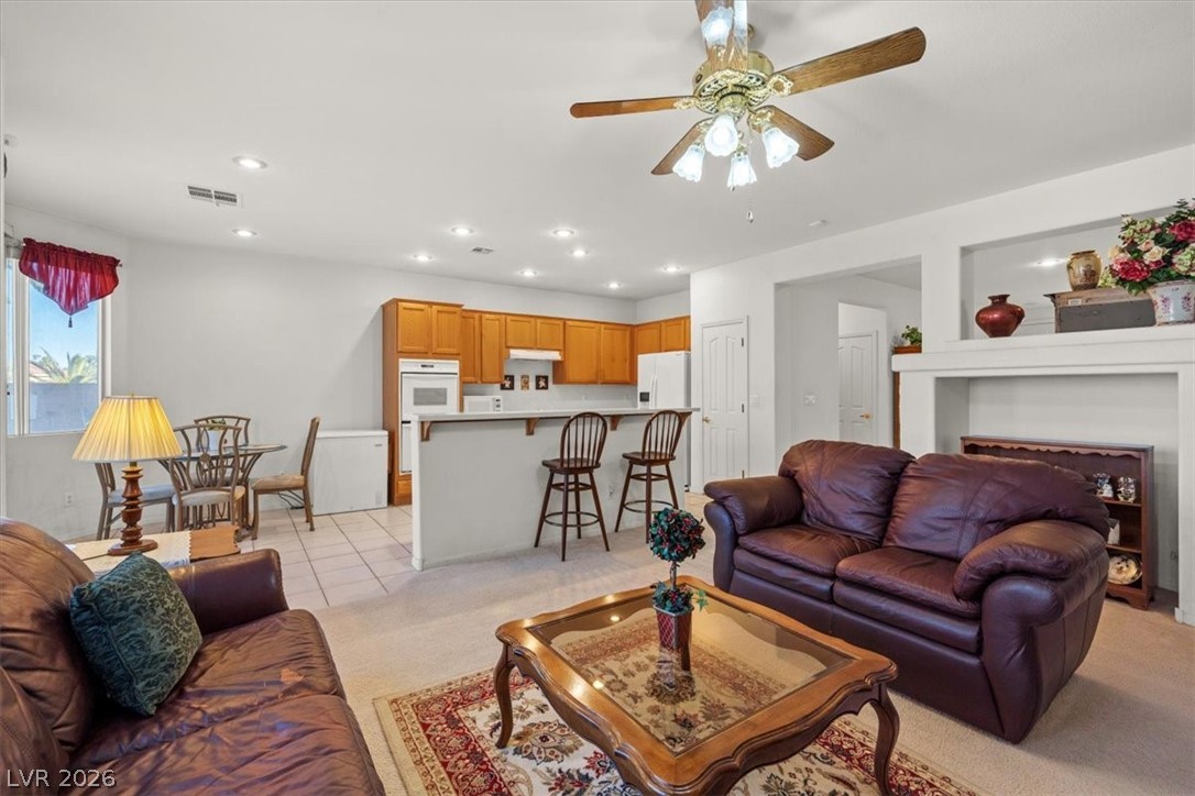 10212 Crystal Cloud Avenue Property Photo 10