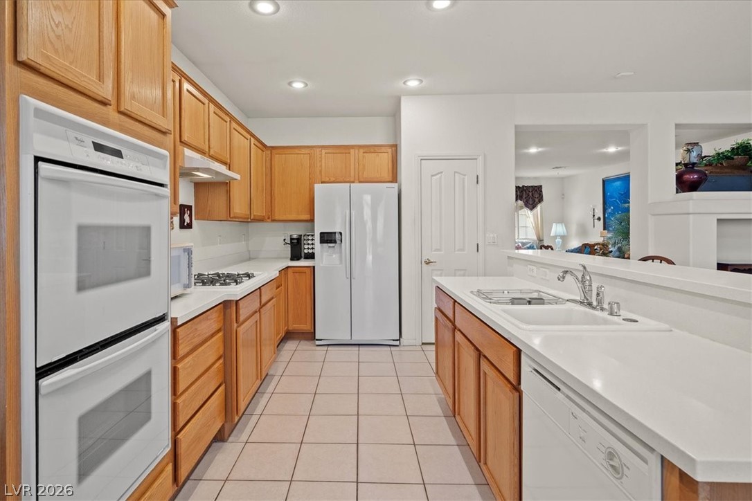 10212 Crystal Cloud Avenue Property Photo 11
