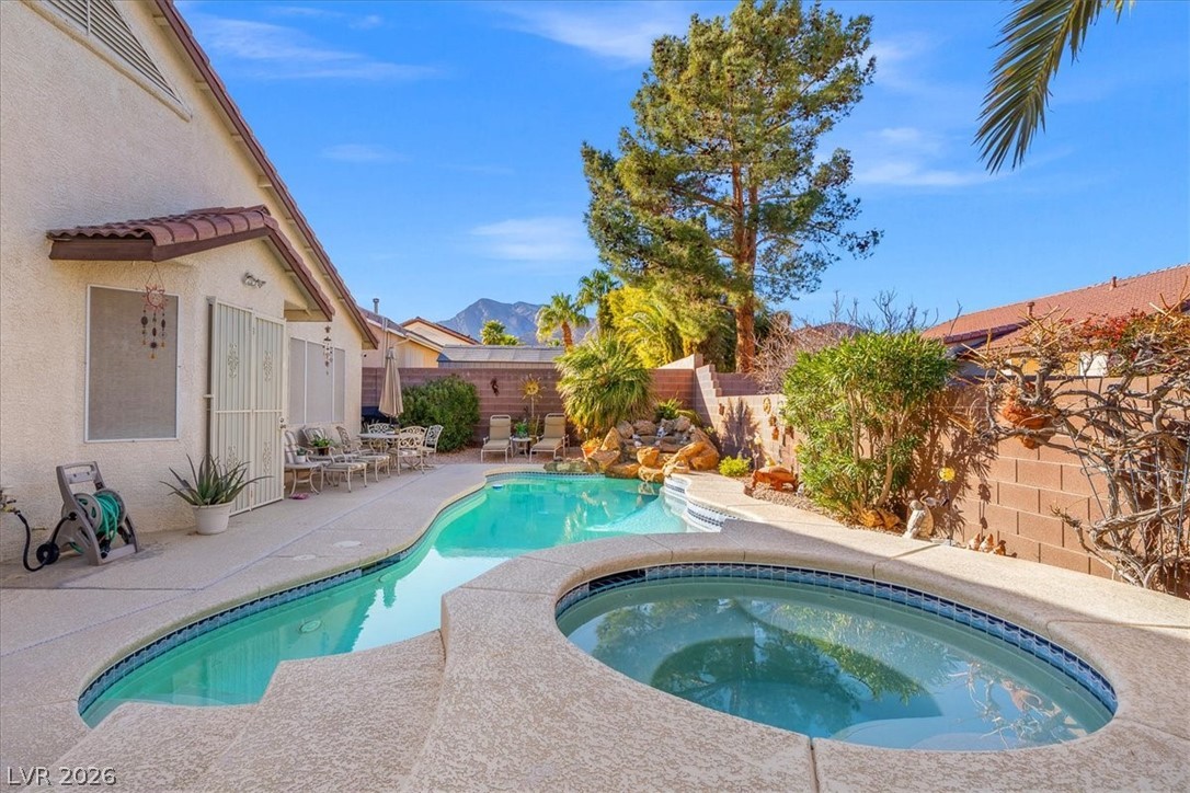 10212 Crystal Cloud Avenue Property Photo 32