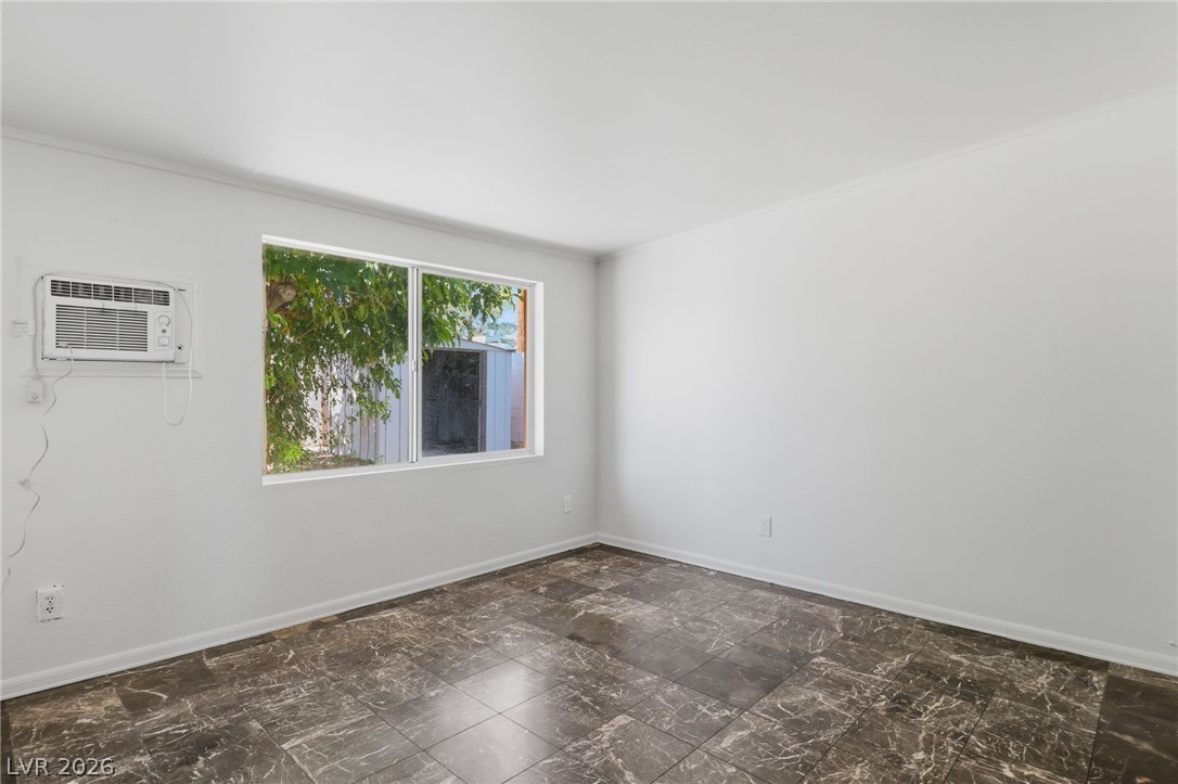 2843 Flower Avenue Property Photo 6