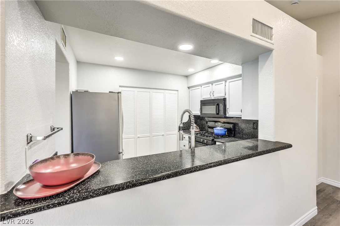 7950 West Flamingo Road 2185 Property Photo 15