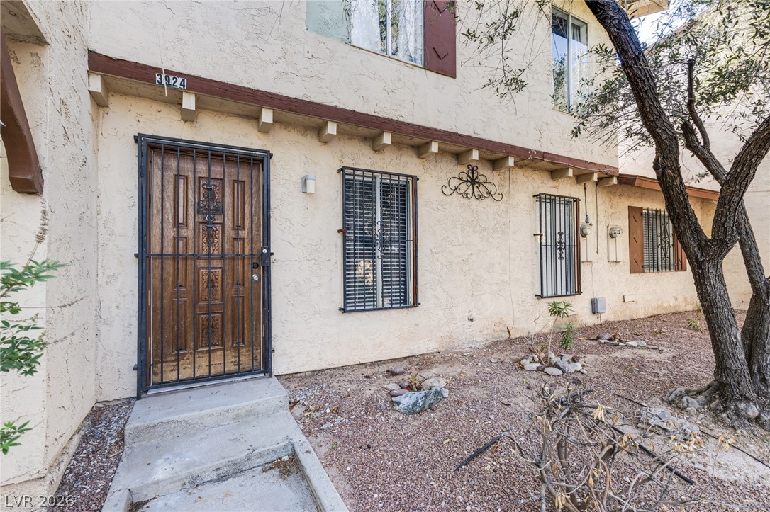 3924 Voxna Street Property Photo 19