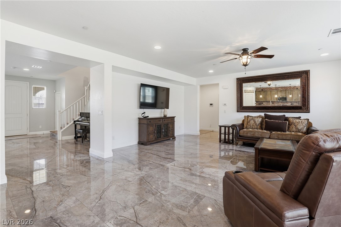 717 Coastal Lagoon Street Property Photo 11