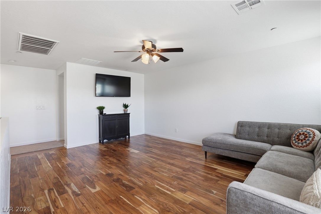 717 Coastal Lagoon Street Property Photo 25