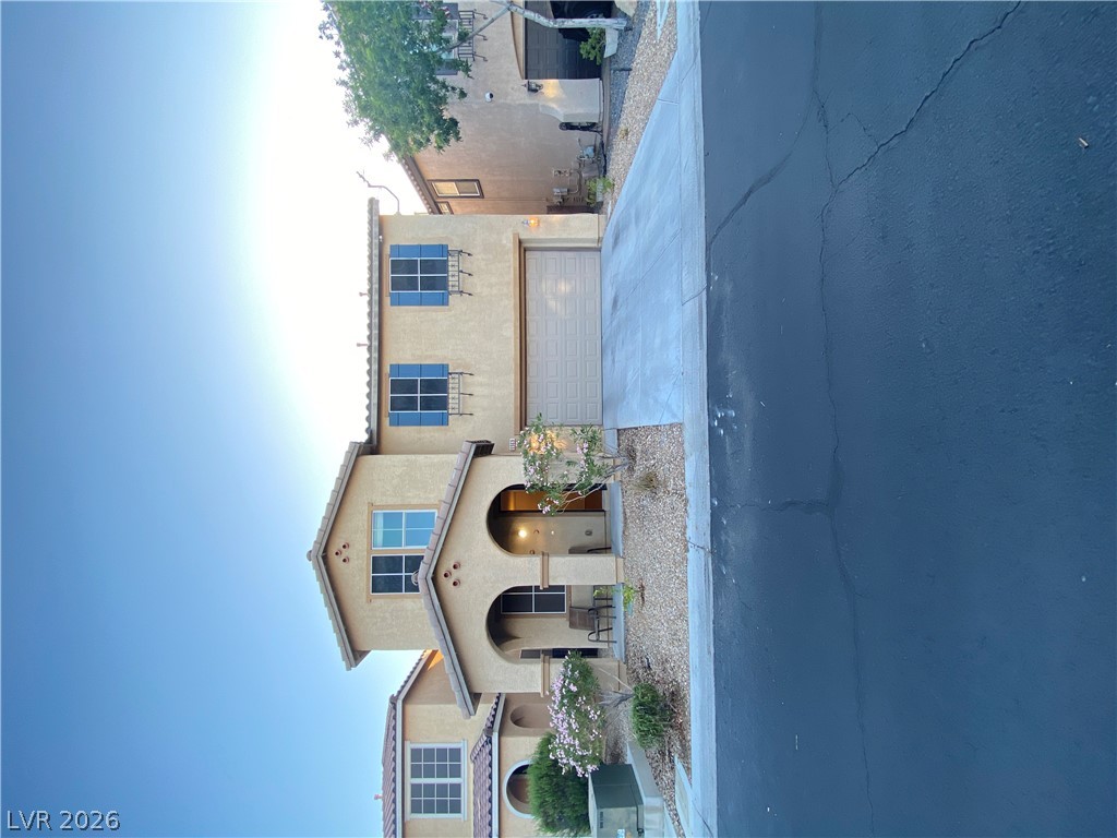 9969 Silver Cliff Street Property Photo 1