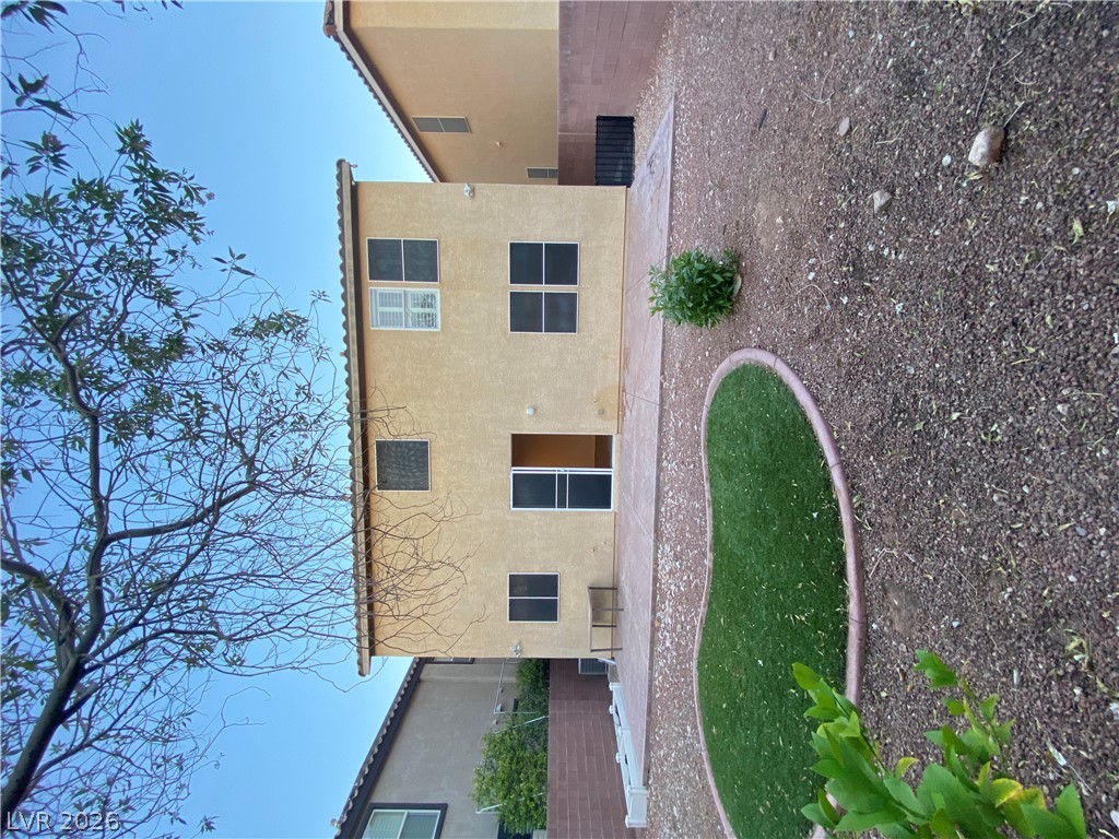 9969 Silver Cliff Street Property Photo 4