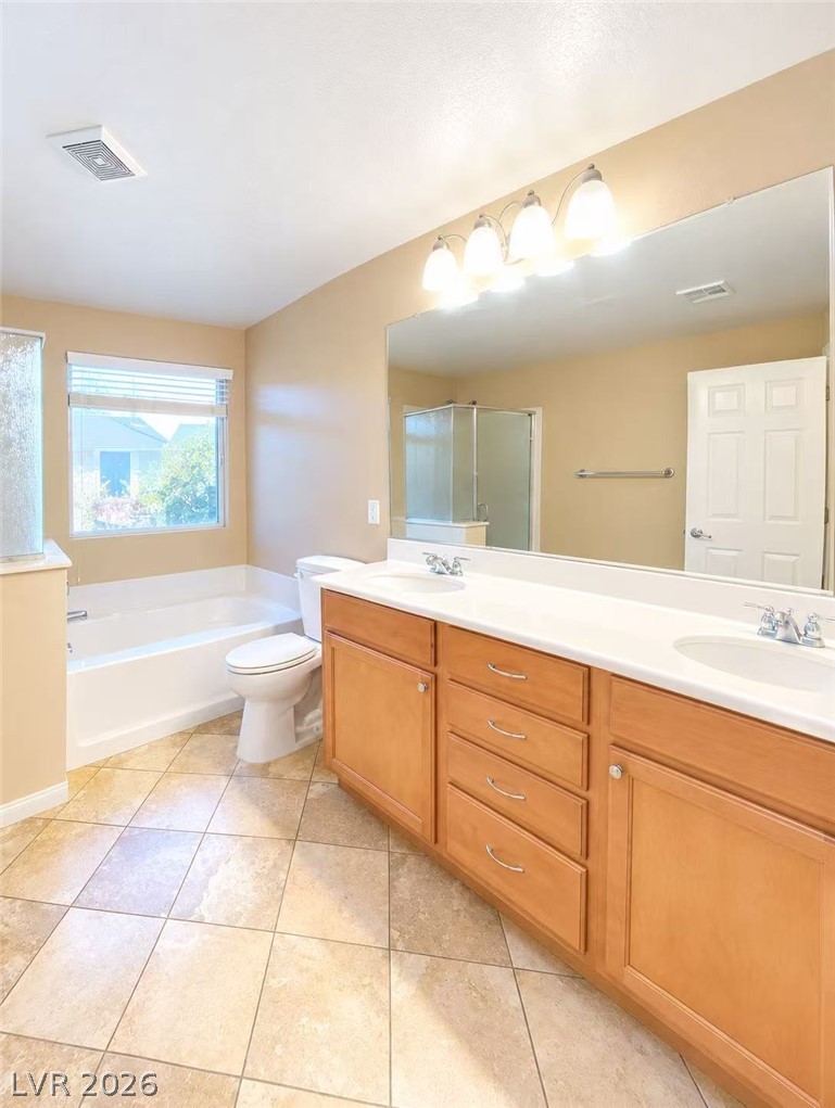 9969 Silver Cliff Street Property Photo 6