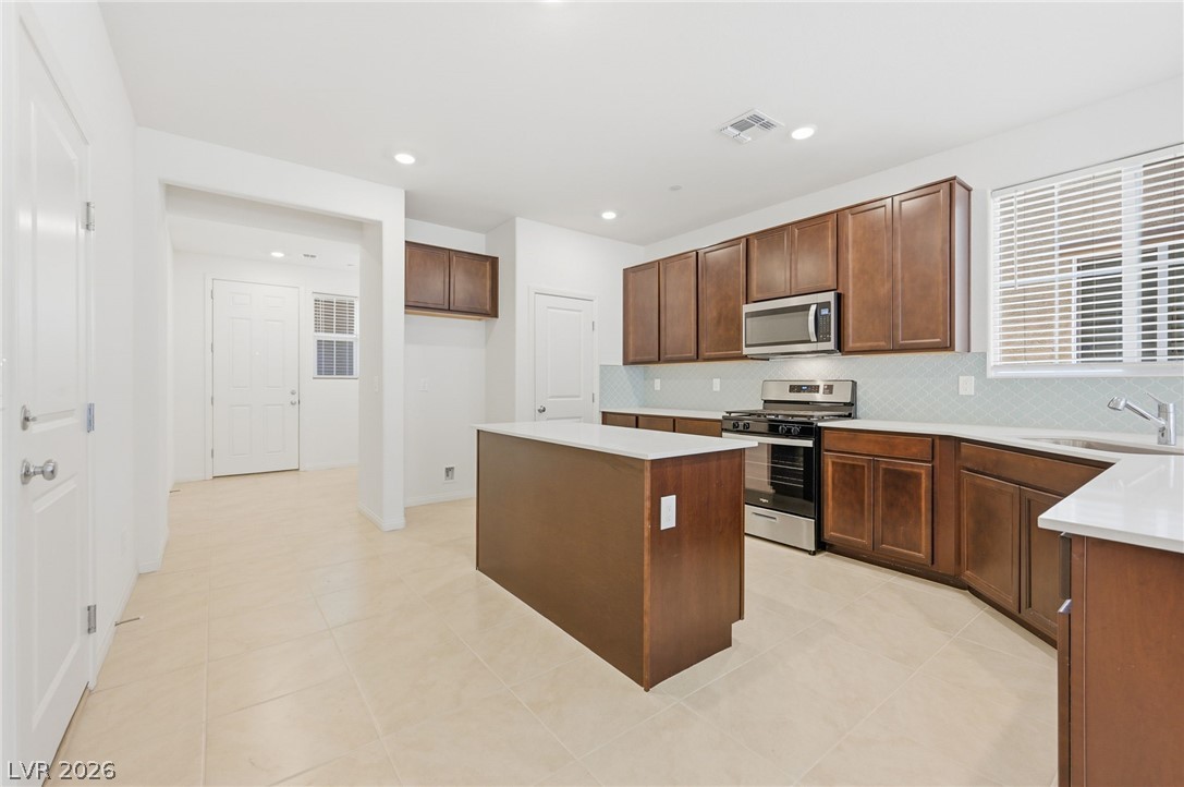 3765 Osiris Avenue Property Photo 5