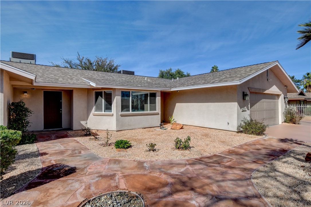 4207 Ridgecrest Drive Property Photo 4