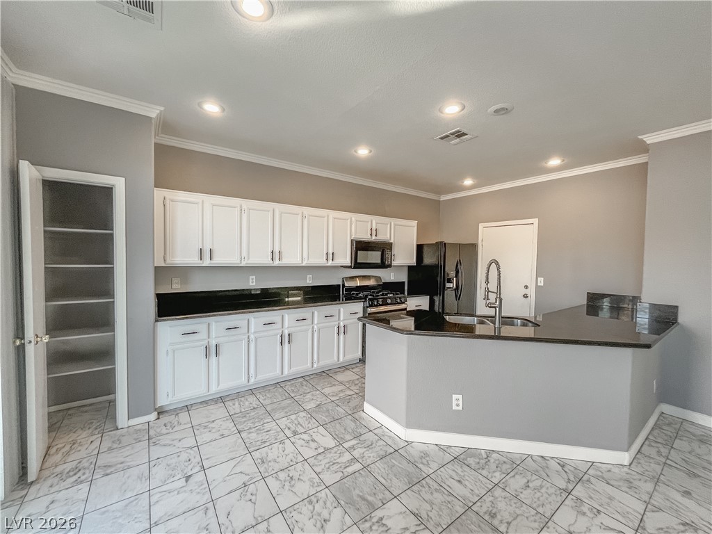 3335 Antique Rose Drive Property Photo 17