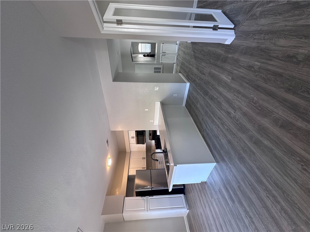 5415 West Harmon Avenue 1076 Property Photo 10