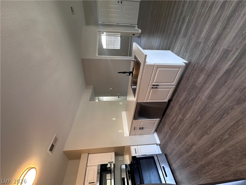 5415 West Harmon Avenue 1076 Property Photo 11