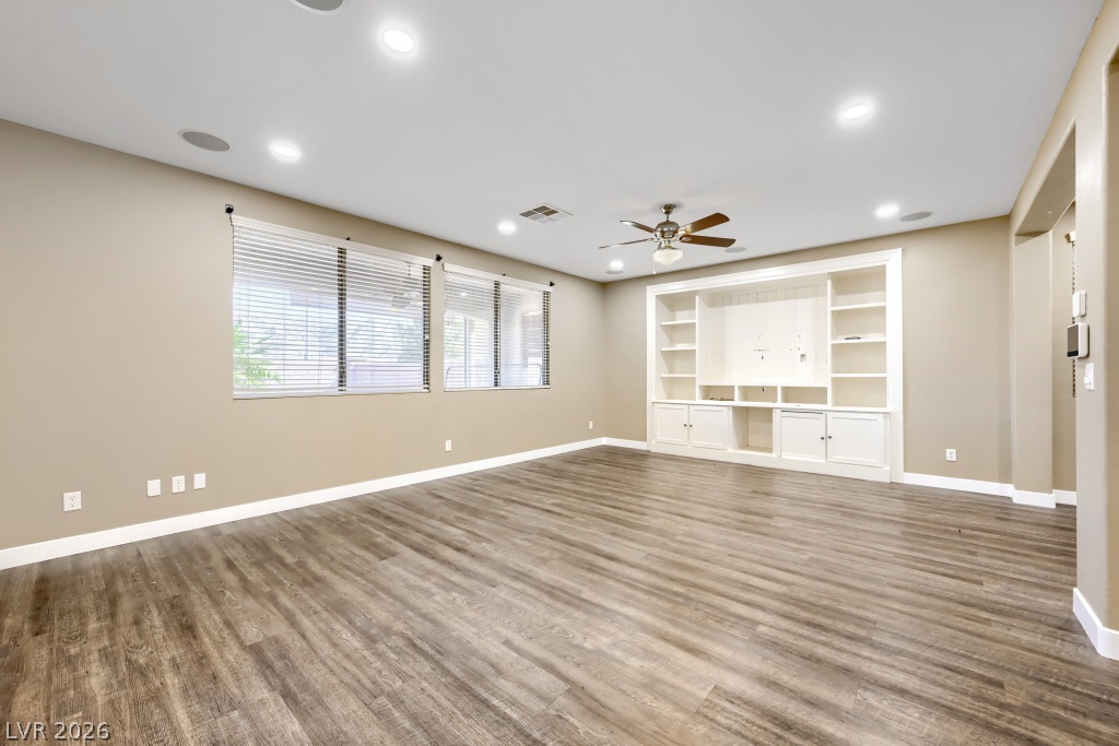 4336 Desert Haven Avenue Property Photo 6