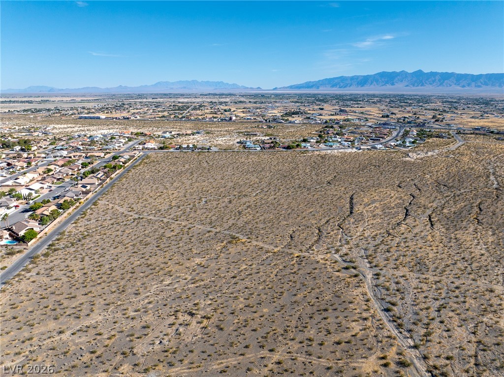 3440 East Winery Road Property Photo 6