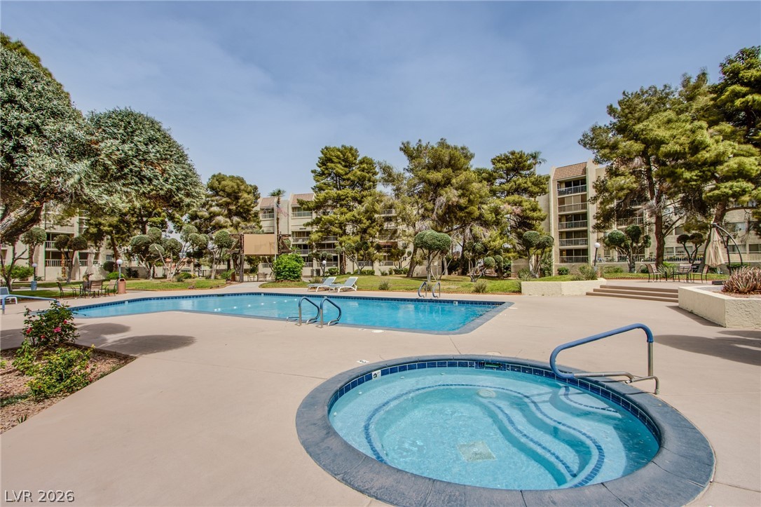 2788401 Property Photo 21