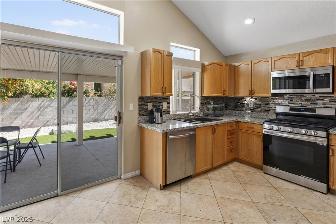 7924 Mcdowell Drive Property Photo 12