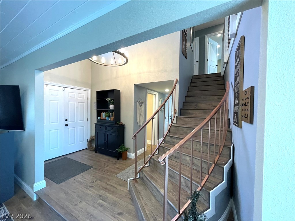 2246 Windsor Drive Property Photo 4