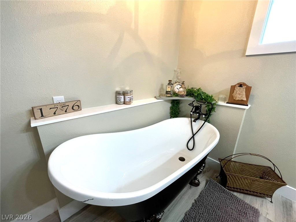 2246 Windsor Drive Property Photo 29