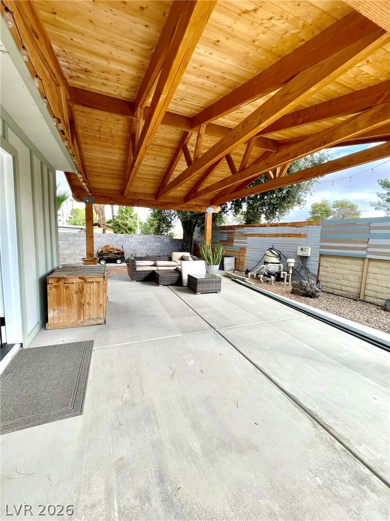 2246 Windsor Drive Property Photo 43