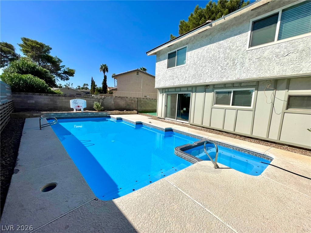 2246 Windsor Drive Property Photo 45