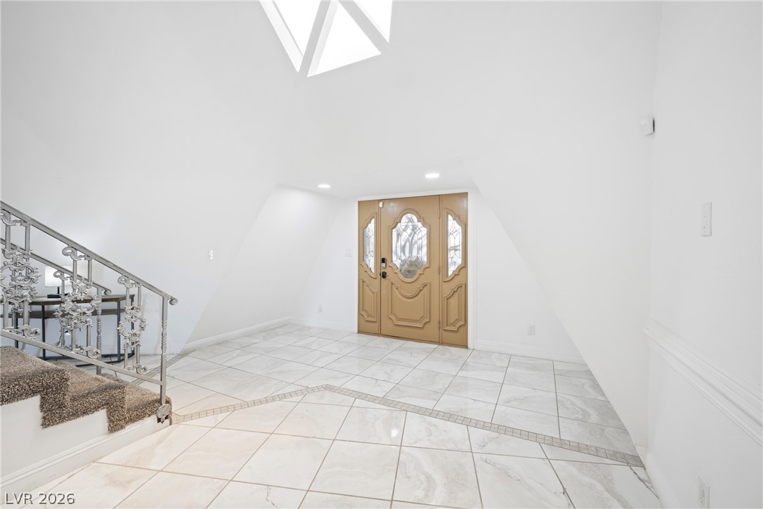 7215 Ullom Drive Property Photo 11