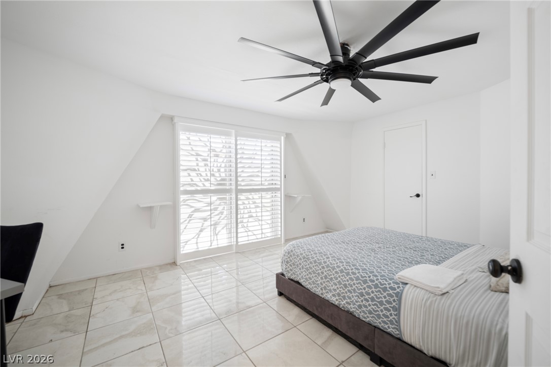 7215 Ullom Drive Property Photo 22