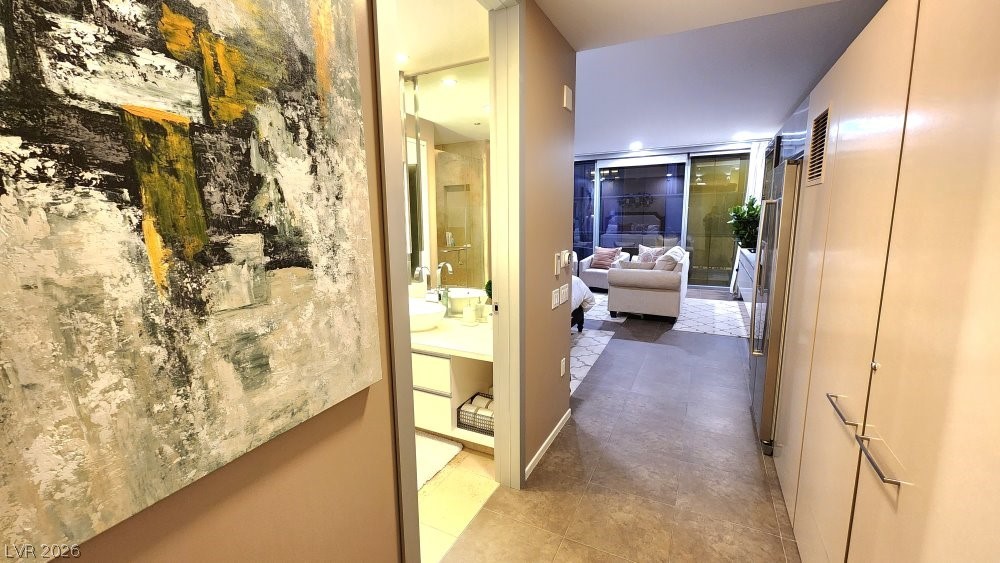 3722 Las Vegas Boulevard 809 Property Photo 2