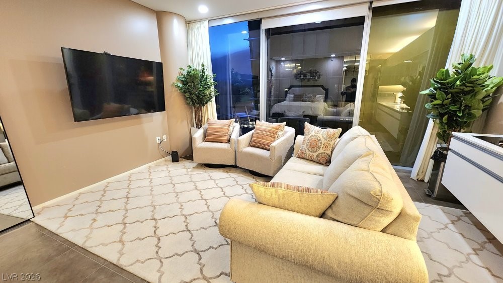 3722 Las Vegas Boulevard 809 Property Photo 9
