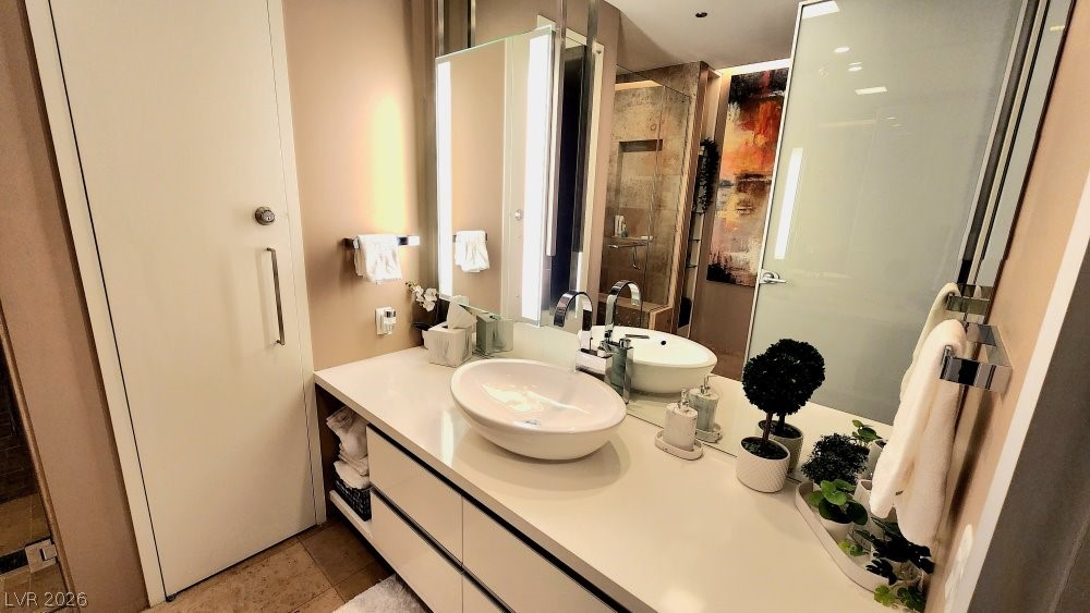 3722 Las Vegas Boulevard 809 Property Photo 13