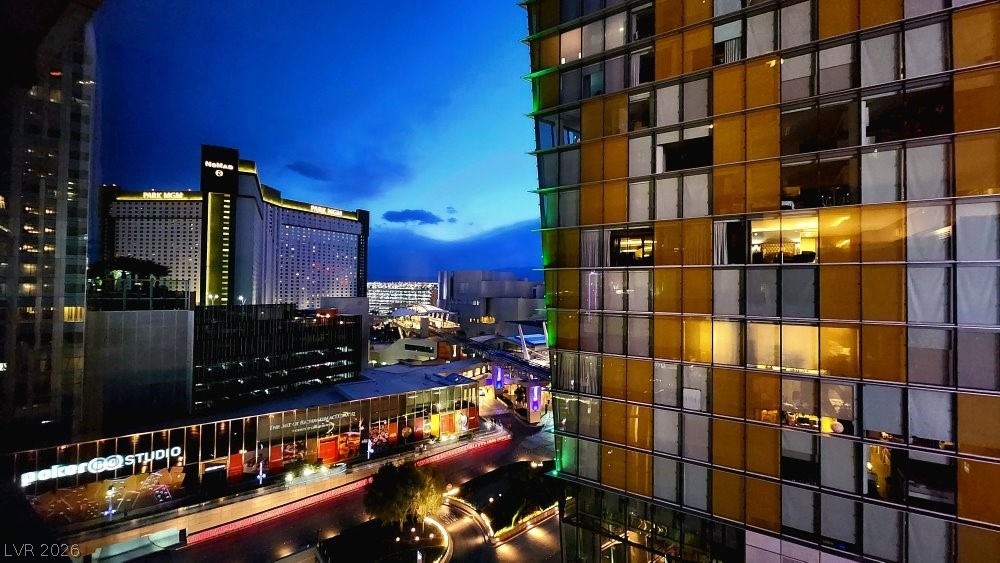 3722 Las Vegas Boulevard 809 Property Photo 20